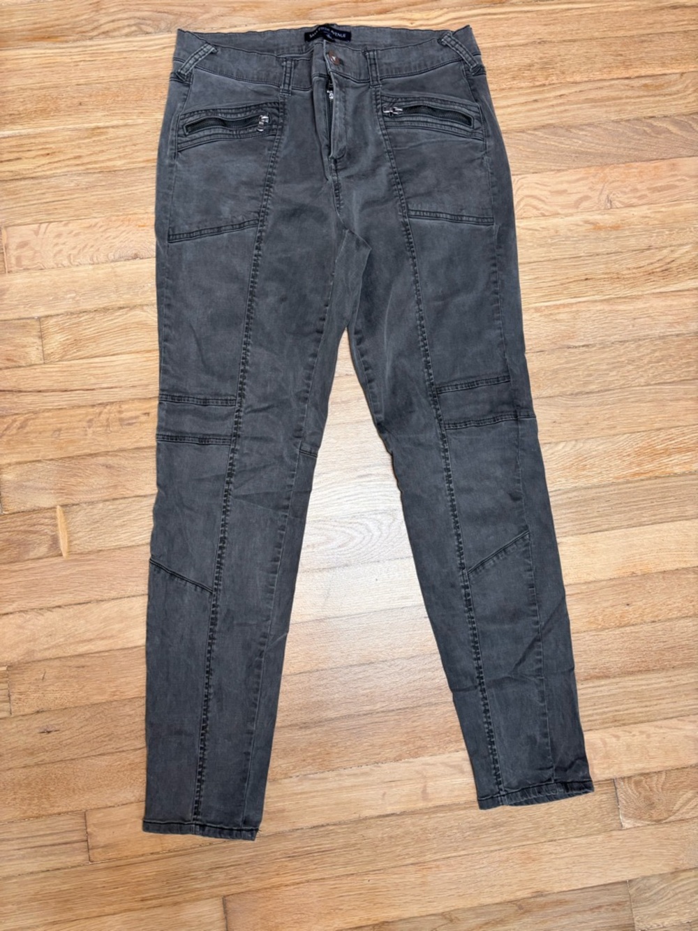 Saks 5th Ave Ankle Moto Pants size 10